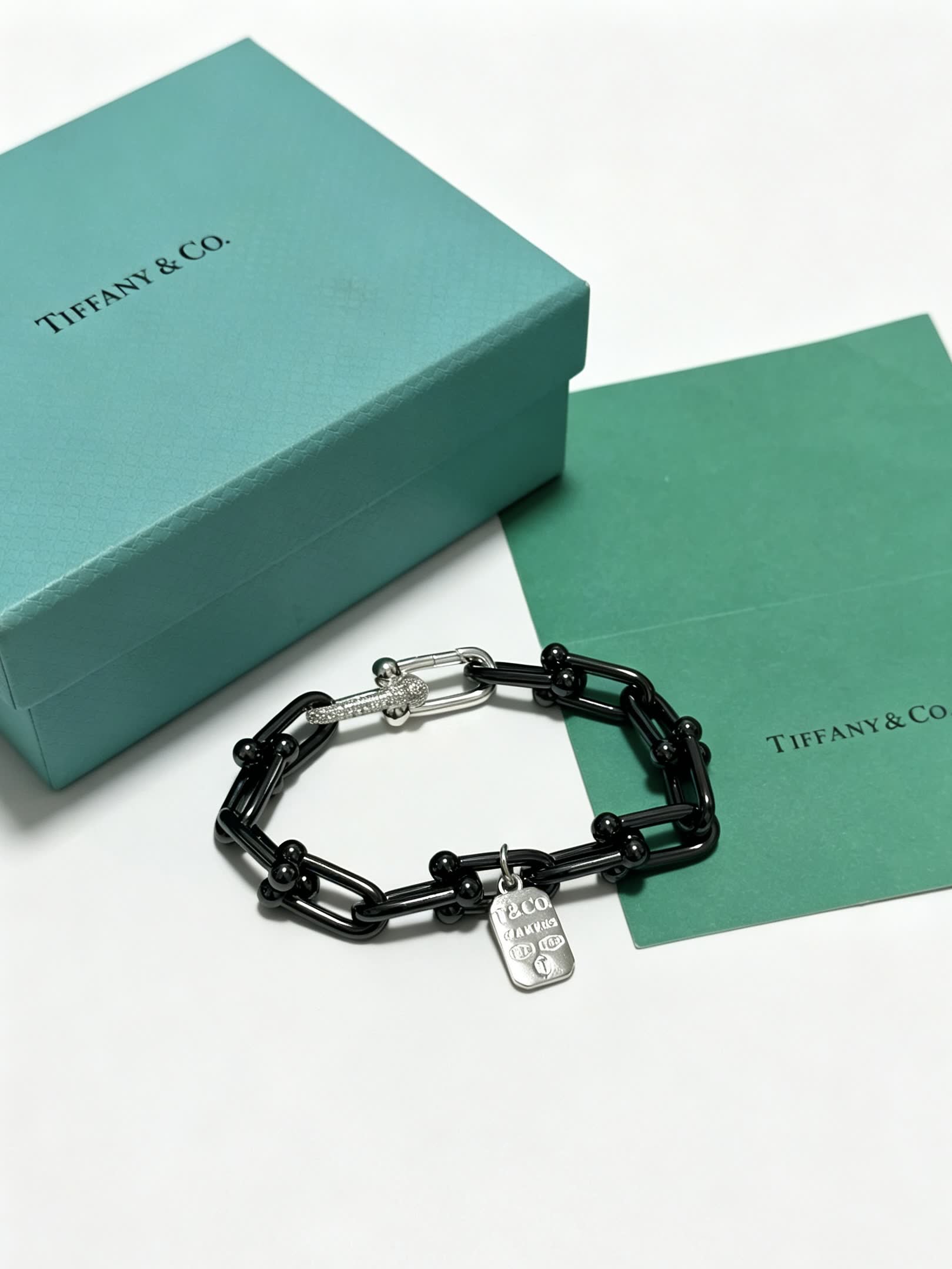 Tiffany & Co. Black Onyx Link Bracelet Tiffany & Co. Black Onyx Link Bracelet